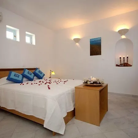 Apartment Glyfa Village