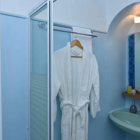 Glyfa Village Apartment Drios
